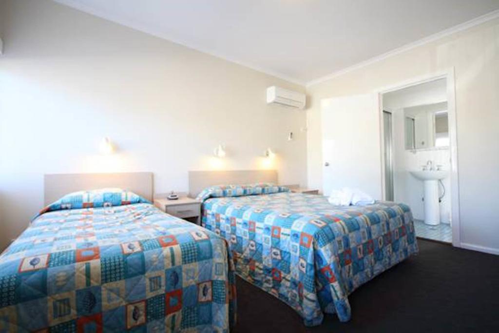 Gundagai Gabriel Motor Inn Habitación foto